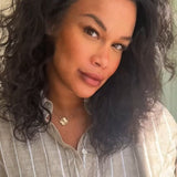 Eva- Glueless Wavy Natural Brown Wig - Effortless Elegance and Natural Beauty